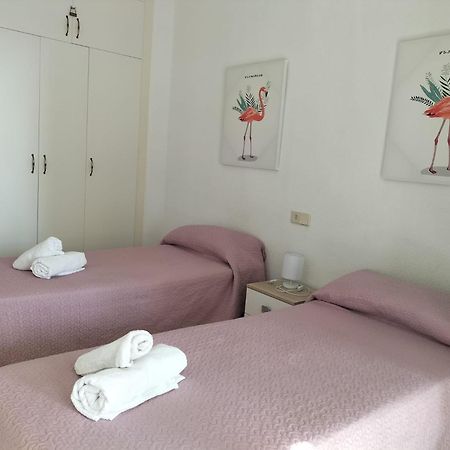 Paraiso Mediterraneo Levante Beach Pool & Parking Benidorm Kültér fotó